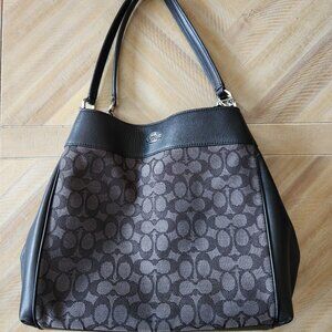 EUC Coach Shoulder Bag
